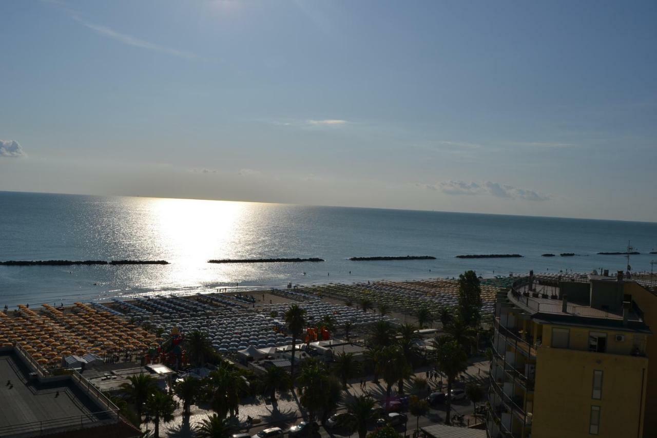 Fronte Mare Panoramico San Benedetto Apartment San Benedetto del Tronto Exterior photo